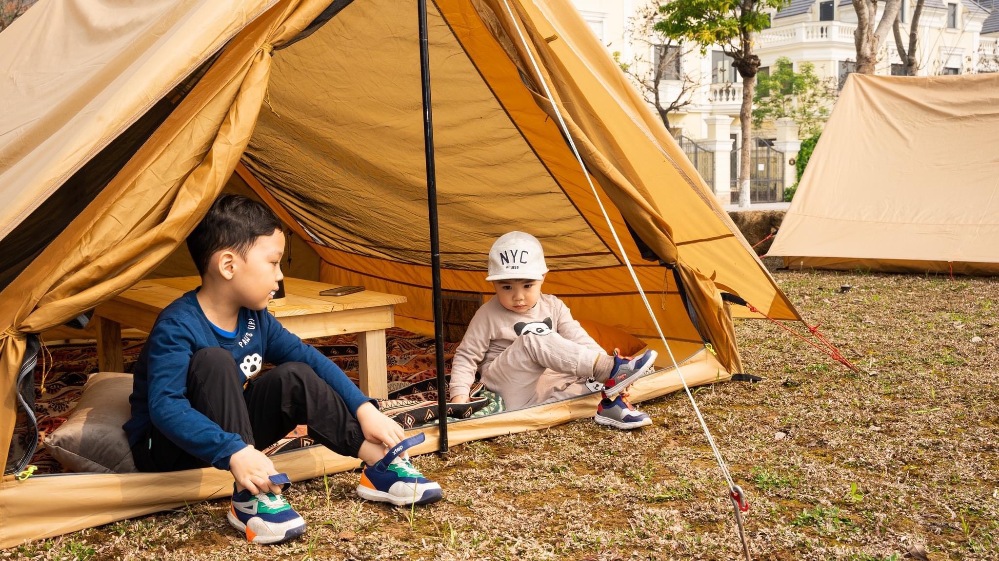 không gian lều camping xịn xò tại An Lạc Green Symphony